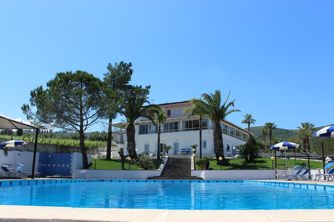 Hotel La Tombola Agropoli Exteriör bild